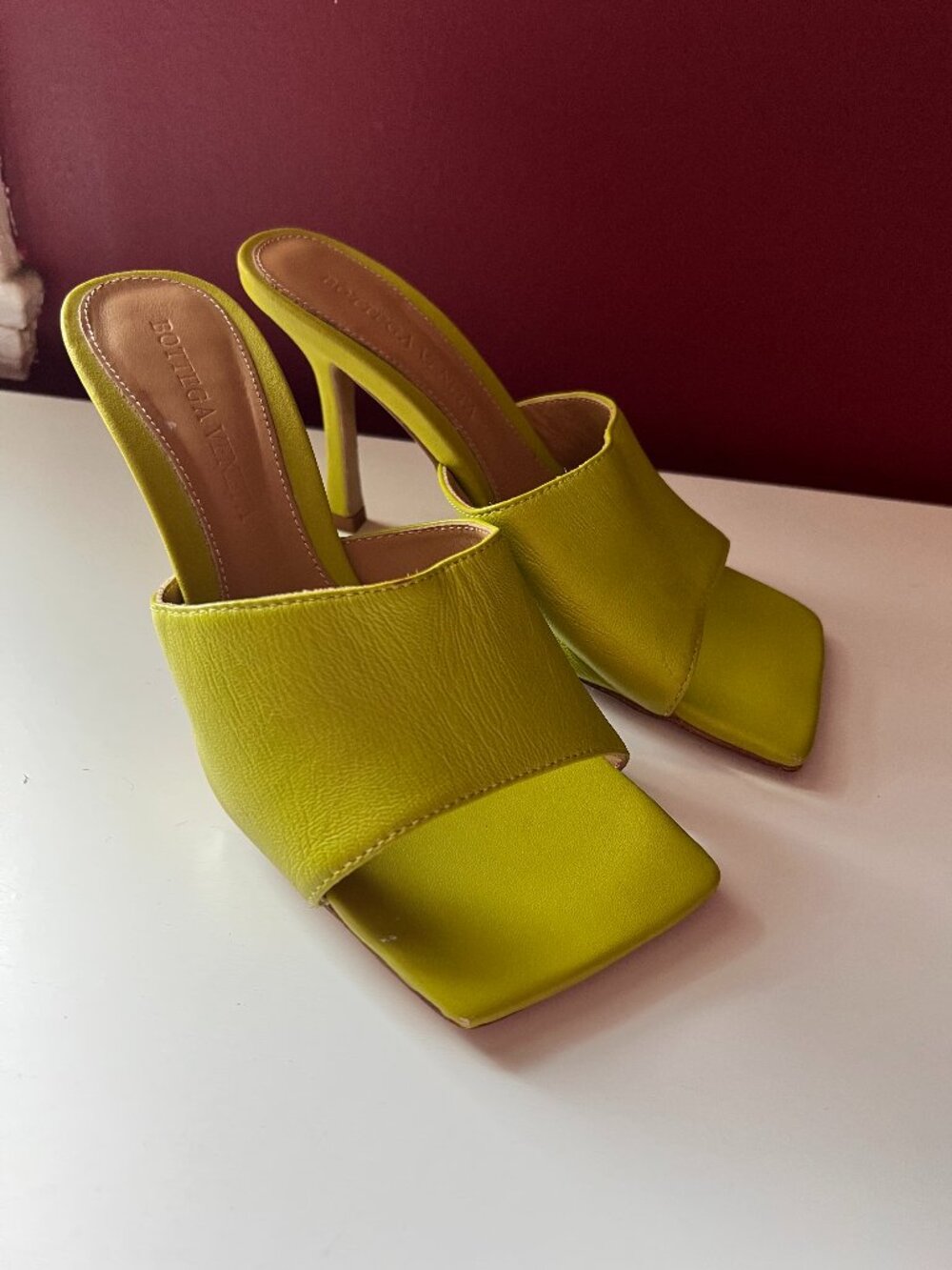Bottega Venetta Stretch Mules in Green Chartreuse Sandals 35/5